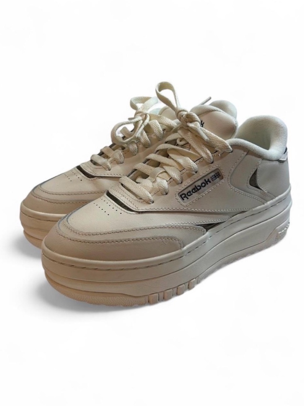 Reebok Club C Extra Platform
Leather Sneakers
Women's Size US 6.5